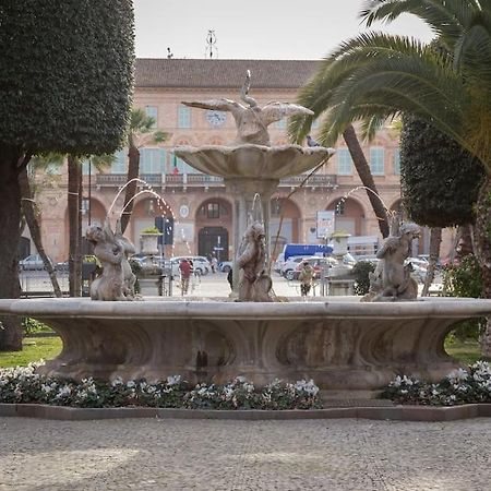 Retroscena Appartamento Mare In Centro Civitanova Marche Ngoại thất bức ảnh