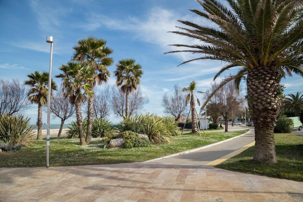 Retroscena Appartamento Mare In Centro Civitanova Marche Ngoại thất bức ảnh