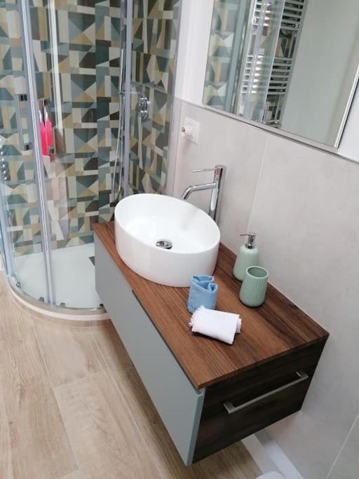 Retroscena Appartamento Mare In Centro Civitanova Marche Ngoại thất bức ảnh