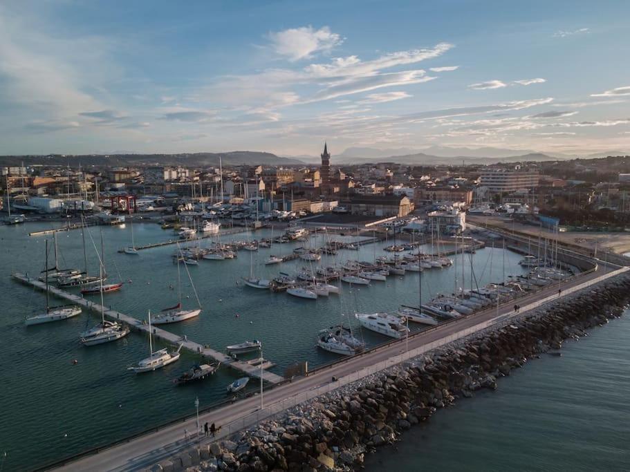 Retroscena Appartamento Mare In Centro Civitanova Marche Ngoại thất bức ảnh